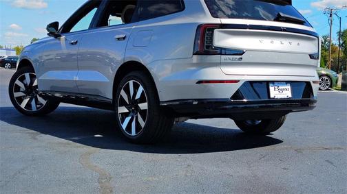 2025 Volvo EX90 Twin Motor Plus