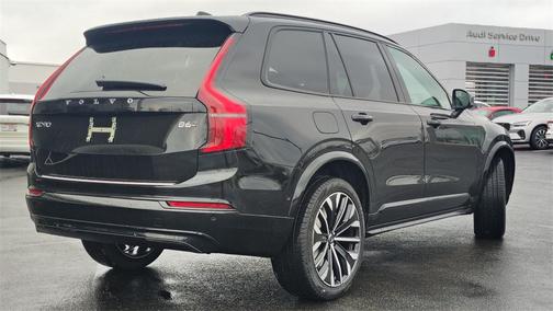 2026 Volvo XC90 B6 Ultra