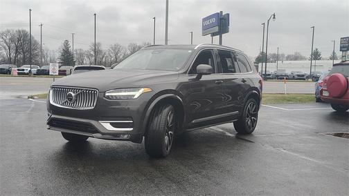 2023 Volvo XC90 B6 Plus 7-Seater