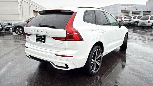 2024 Volvo XC60 Recharge Plug-In Hybrid Ultimate