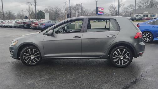 2017 Volkswagen Golf TSI SE 4-Door