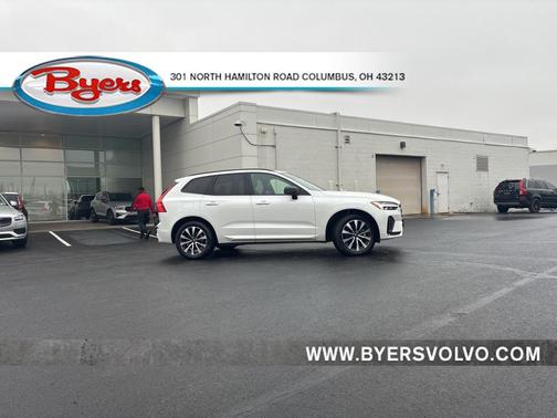 2025 Volvo XC60 B5 Plus