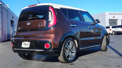 2017 Kia Soul +