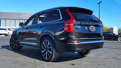 2023 Volvo XC90 B6 Plus 6-Seater