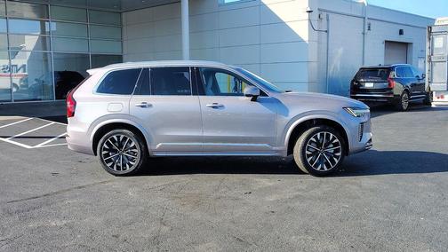 2026 Volvo XC90 B6 Plus 6-Seater