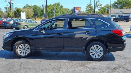 2018 Subaru Outback 2.5i Premium