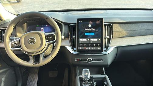 Onyx Black Metallic 2026 Volvo XC90 B6 Plus 6-Seater