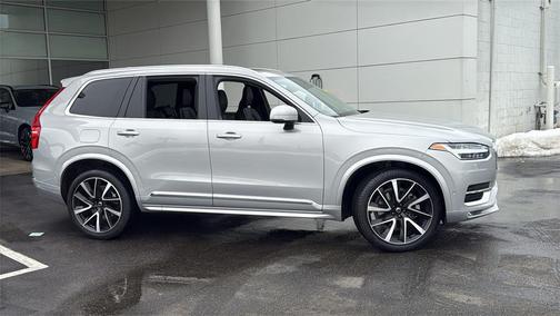 2023 Volvo XC90 B6 Plus 7-Seater