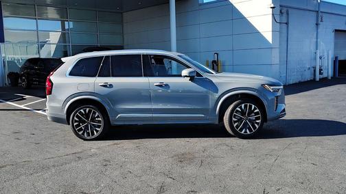 2026 Volvo XC90 B6 Ultra