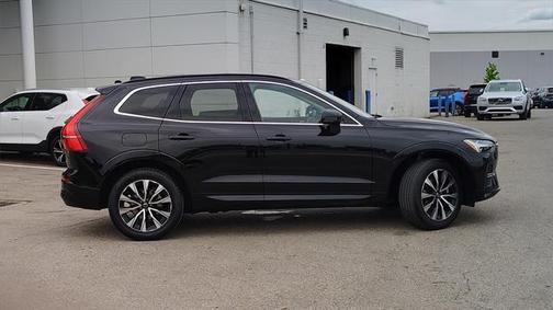 2023 Volvo XC60 B5 Core