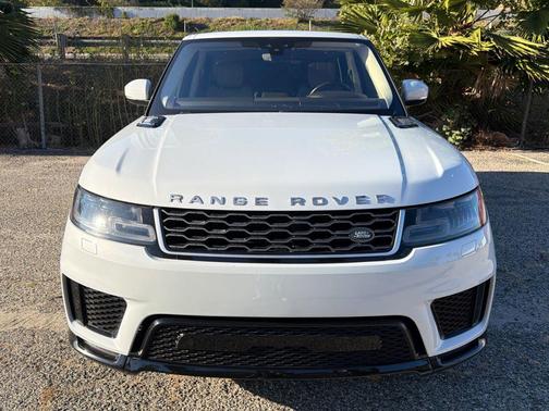 White 2019 Land Rover Range Rover Sport HSE