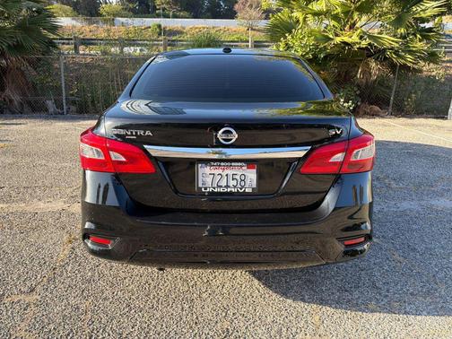 Super Black 2019 Nissan Sentra SV