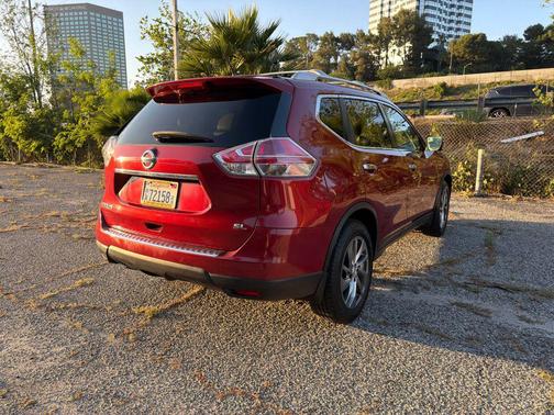 2015 Nissan Rogue SL