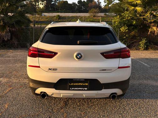 Alpine White 2023 BMW X2 sDrive28i