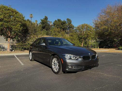 2018 BMW 320 i
