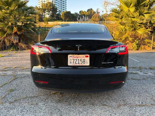 2022 Tesla Model 3 Long Range