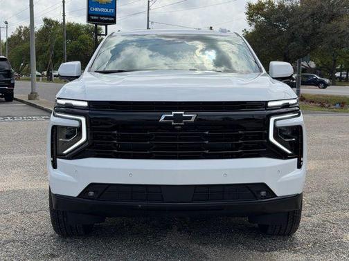 Summit White 2026 Chevrolet Suburban RST