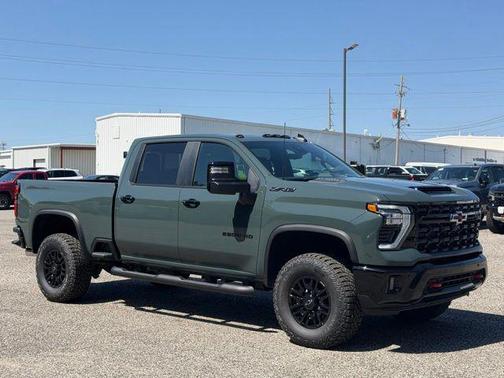Cypress Gray 2026 Chevrolet Silverado 2500 Crew Cab, Standard Bed, XR2, 4WD