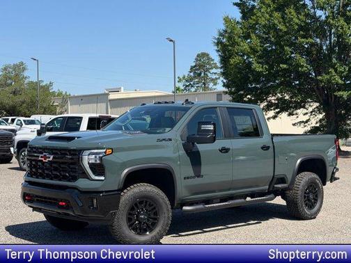 Cypress Gray 2026 Chevrolet Silverado 2500 Crew Cab, Standard Bed, XR2, 4WD