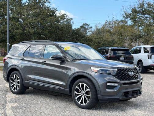 2020 Ford Explorer ST