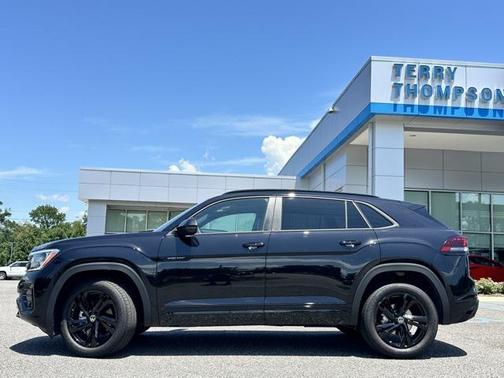 2025 Volkswagen Atlas Cross Sport 2.0T SEL