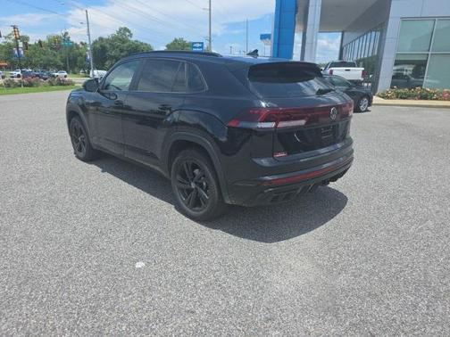 2025 Volkswagen Atlas Cross Sport 2.0T SEL