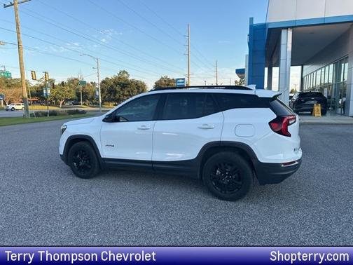 2022 GMC Terrain AWD AT4