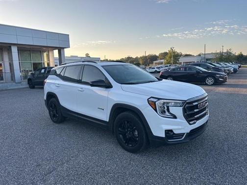 2022 GMC Terrain AWD AT4
