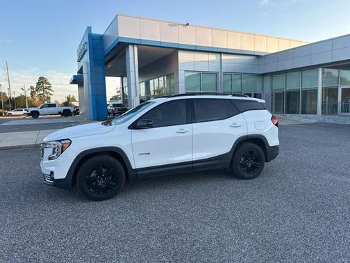 2022 GMC Terrain AWD AT4