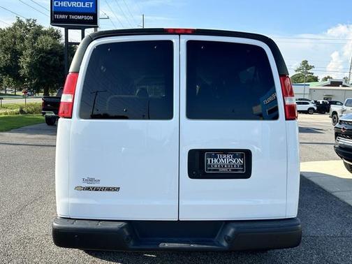 2022 Chevrolet Express 3500 RWD 3500 Extended Wheelbase LS