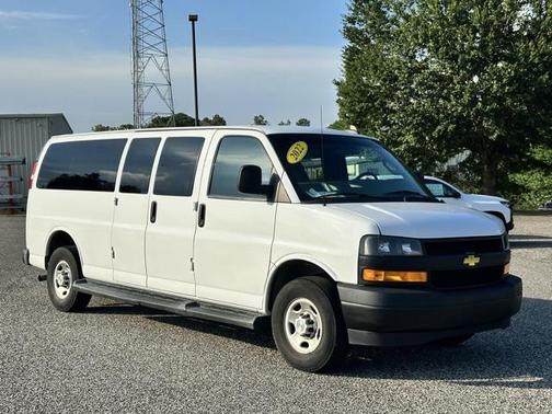2022 Chevrolet Express 3500 RWD 3500 Extended Wheelbase LS