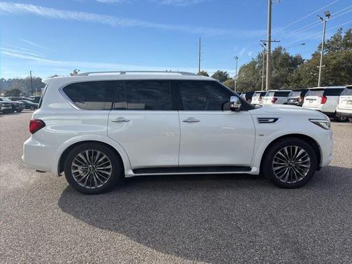 2018 INFINITI QX80 Base