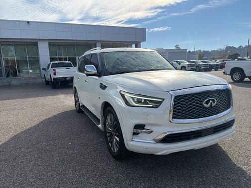 2018 INFINITI QX80 Base