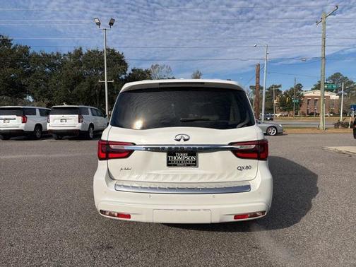 2018 INFINITI QX80 Base