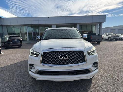 2018 INFINITI QX80 Base