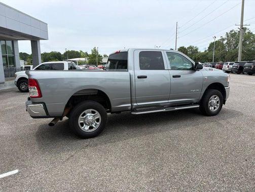 Billet Silver Metallic Clearcoat 2022 RAM 2500 Tradesman Crew Cab 4x4 6'4' Box