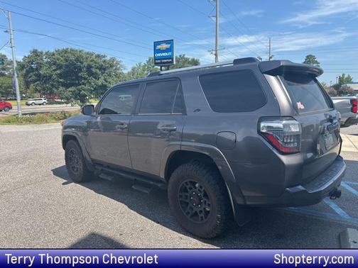 2022 Toyota 4Runner SR5 Premium