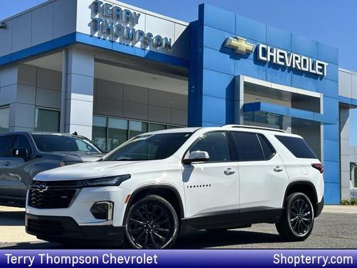2023 Chevrolet Traverse RS