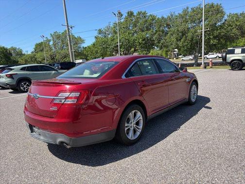 RUBY RED METALLIC TC 2014 Ford Taurus SEL