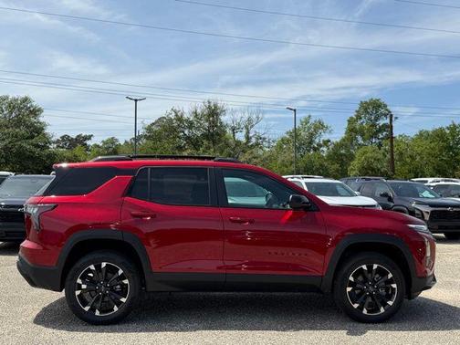 Radiant Red Tintcoat 2026 Chevrolet Equinox FWD RS