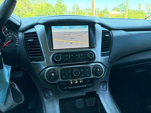 Silver Ice Metallic 2015 Chevrolet Suburban 1500 LT