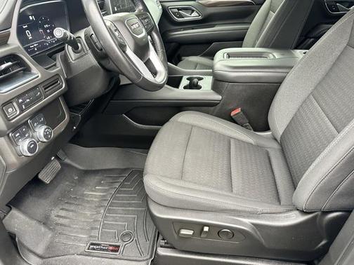 2022 GMC Yukon XL SLE