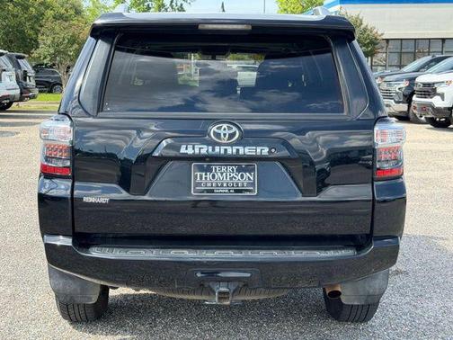 Midnight Black Metallic 2017 Toyota 4Runner SR5 Premium