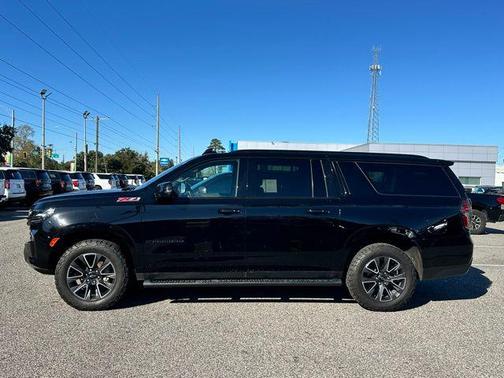 2021 Chevrolet Suburban 4WD Z71