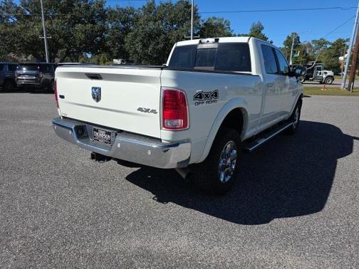2018 RAM 2500 Laramie Crew Cab 4x4 6'4' Box
