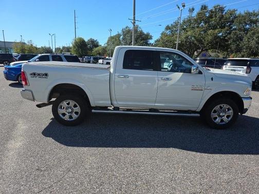 2018 RAM 2500 Laramie Crew Cab 4x4 6'4' Box