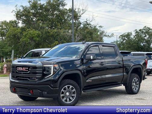 Onyx Black 2024 GMC Sierra 1500 AT4