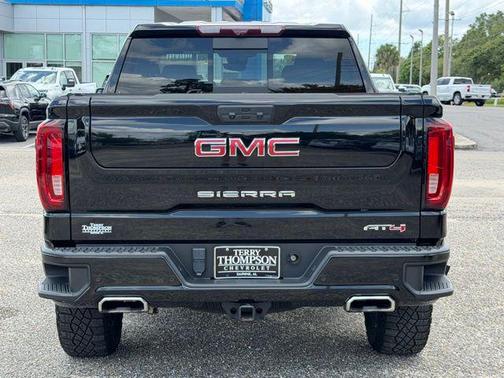 Onyx Black 2024 GMC Sierra 1500 AT4