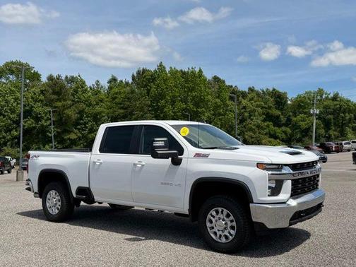 Summit White 2023 Chevrolet Silverado 2500 LT