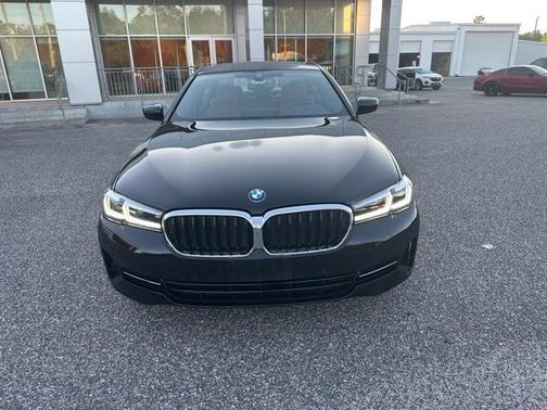 2022 BMW 530 i xDrive